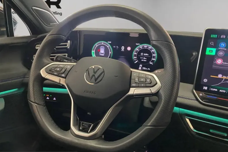 Volkswagen Tiguan din 2025 cu 18.500 km - oferta VOL235420 - foto 11