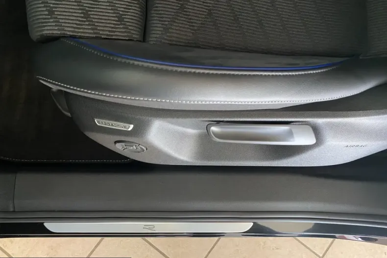 Volkswagen Tiguan din 2025 cu 18.500 km - oferta VOL235420 - foto 19