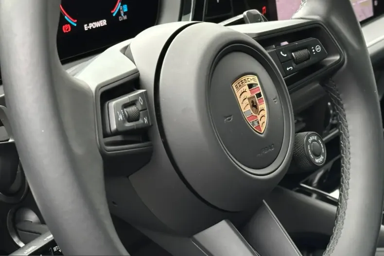 Porsche Cayenne din 2025 cu 24.750 km - oferta POR235425 - foto 13