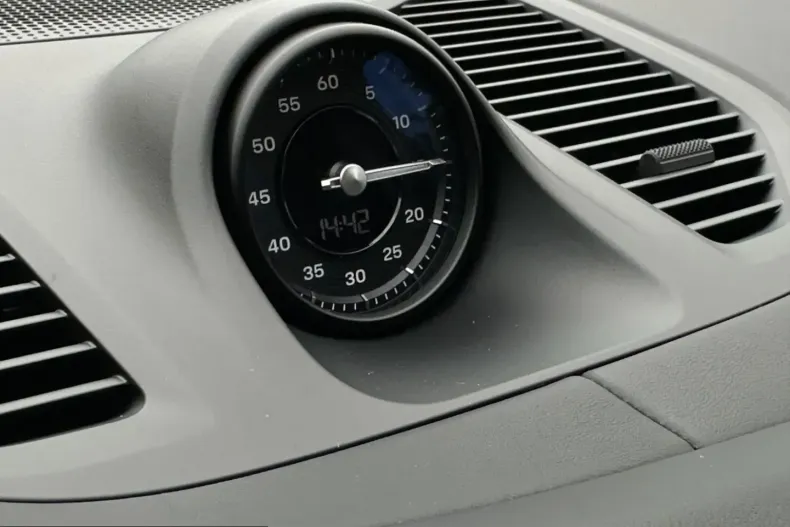 Porsche Cayenne din 2025 cu 24.750 km - oferta POR235425 - foto 20