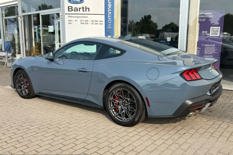 Ford Mustang din 2025 cu 34.947 km - oferta FOR235426 - foto 3