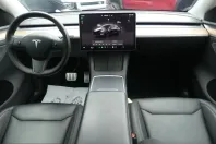 Tesla Model Y din 2024 cu 24.144 km - oferta TES235429 - foto 3