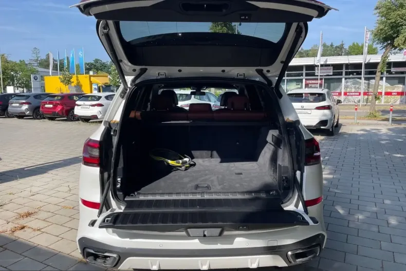 BMW X5 (Seria X) din 2022 cu 86.800 km - oferta BMW235435 - foto 16