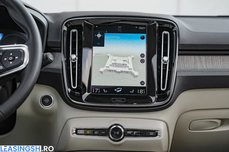 Volvo XC40 din 2022 cu 132.250 km - oferta VOL235440 - foto 23