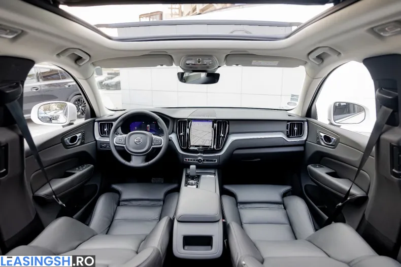 Volvo XC60 din 2022 cu 64.100 km - oferta VOL235443 - foto 4