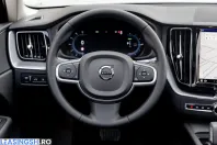 Volvo XC60 din 2022 cu 64.100 km - oferta VOL235443 - foto 23