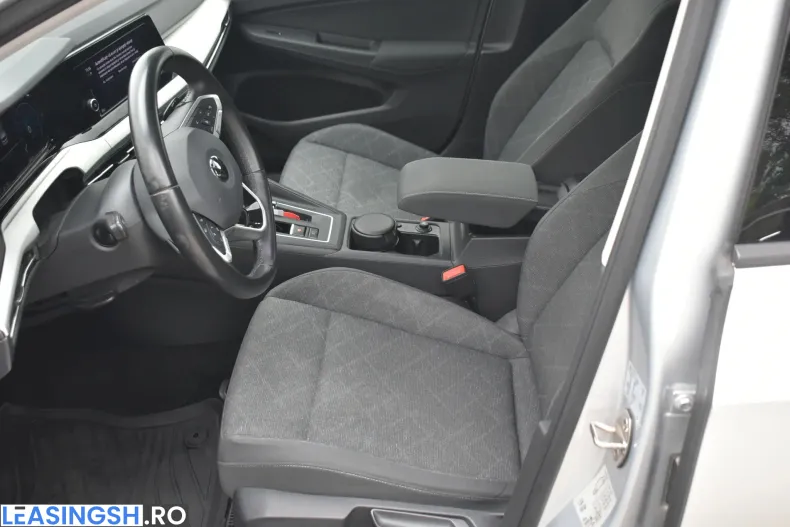 Volkswagen Golf din 2021 cu 56.827 km - oferta VOL235447 - foto 16