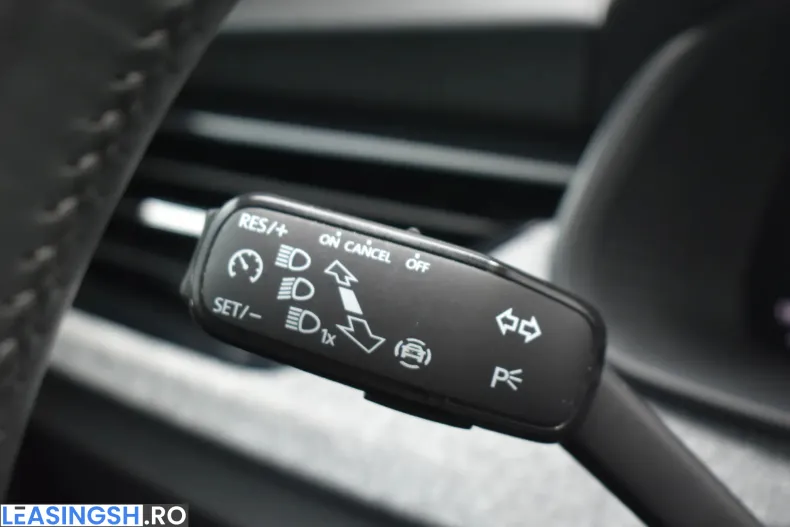 Skoda Scala din 2024 cu 49.654 km - oferta SKO235448 - foto 18