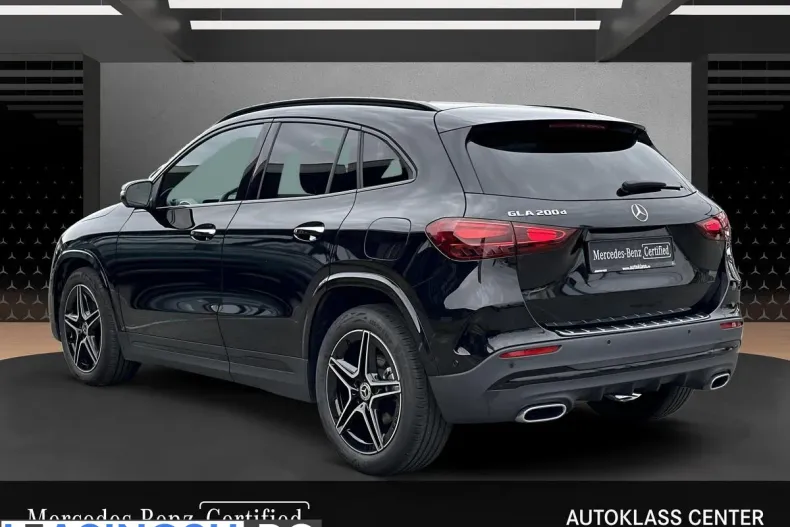 Mercedes-Benz GLA 200 (Clasa GLA) din 2024 cu 13.350 km - oferta MER235449 - foto 4