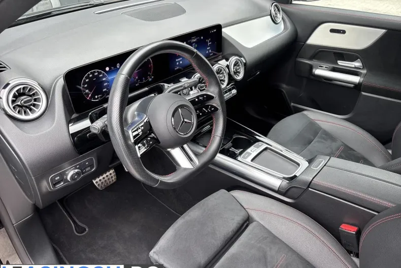 Mercedes-Benz GLA 200 (Clasa GLA) din 2024 cu 36.994 km - oferta MER235450 - foto 10