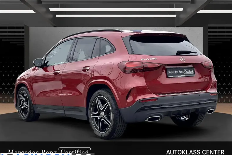 Mercedes-Benz GLA 200 (Clasa GLA) din 2024 cu 24.212 km - oferta MER235451 - foto 4