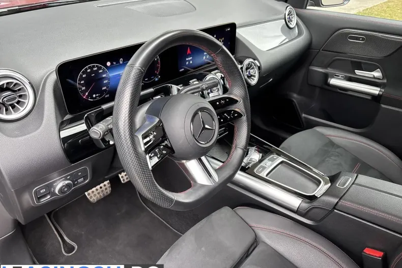 Mercedes-Benz GLA 200 (Clasa GLA) din 2024 cu 24.212 km - oferta MER235451 - foto 11