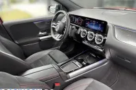 Mercedes-Benz GLA 200 (Clasa GLA) din 2024 cu 24.212 km - oferta MER235451 - foto 14