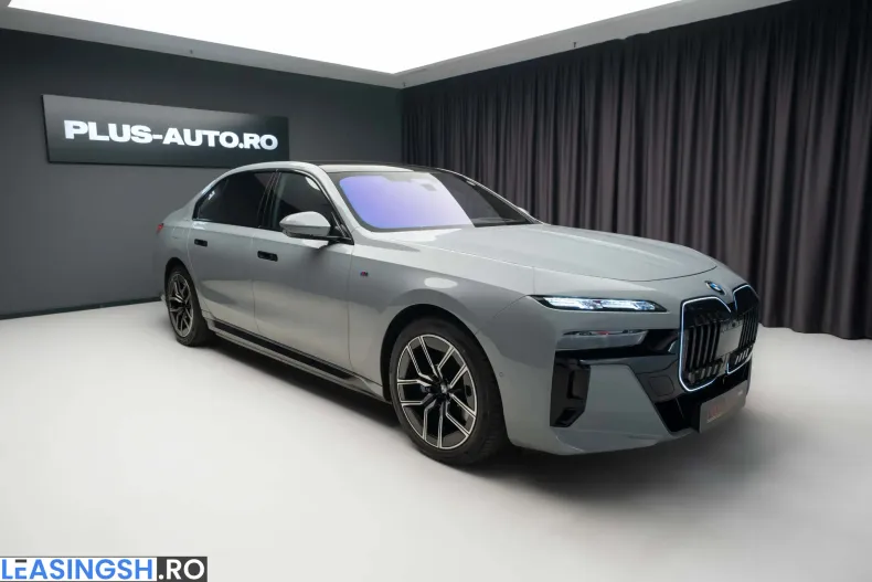 BMW M760 (Seria 7) din 2024 cu 7.471 km - oferta BMW235457 - foto 1