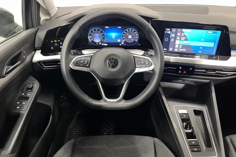 Volkswagen Golf din 2021 cu 131.322 km - oferta VOL235458 - foto 6