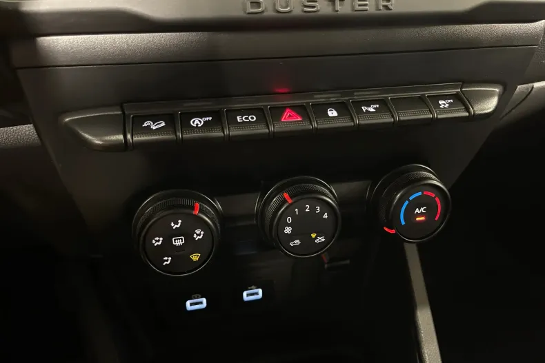 Dacia Duster din 2023 cu 101.853 km - oferta DAC235459 - foto 17