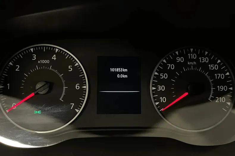 Dacia Duster din 2023 cu 101.853 km - oferta DAC235459 - foto 24