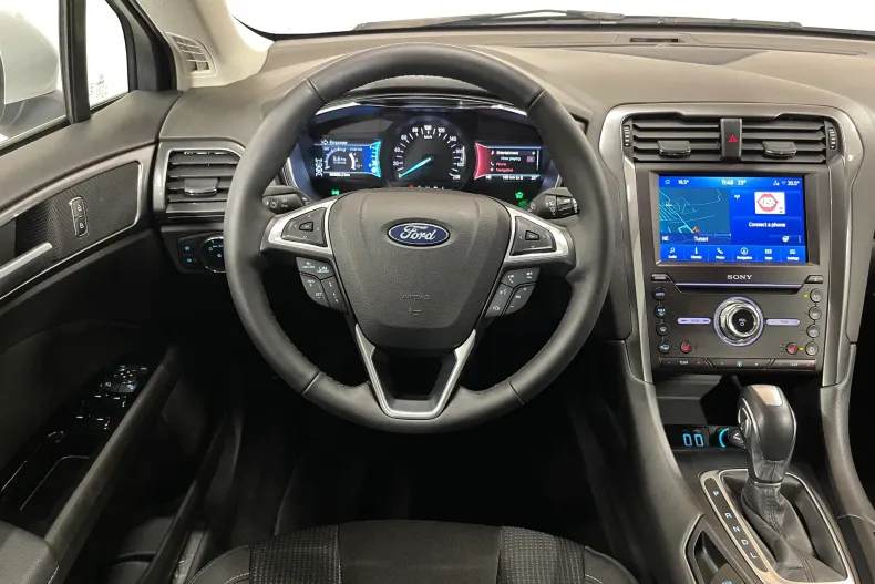 Ford Mondeo din 2022 cu 65.669 km - oferta FOR235462 - foto 6