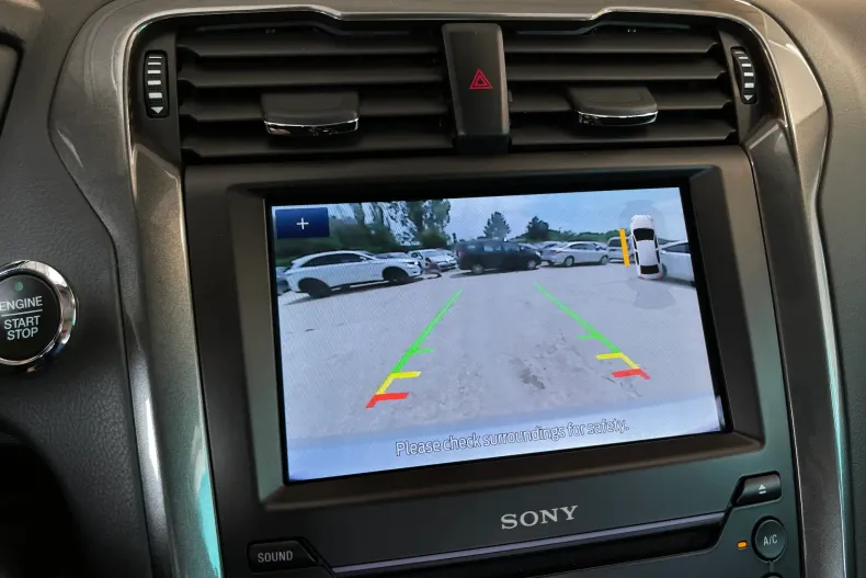 Ford Mondeo din 2022 cu 65.669 km - oferta FOR235462 - foto 13