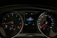 Volkswagen Passat din 2022 cu 70.850 km - oferta VOL235463 - foto 25