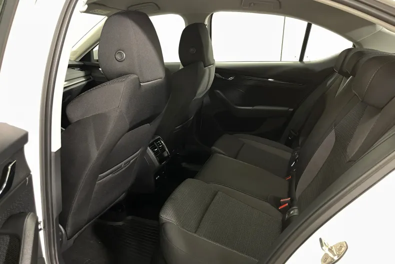 Skoda Octavia din 2021 cu 62.509 km - oferta SKO235464 - foto 11