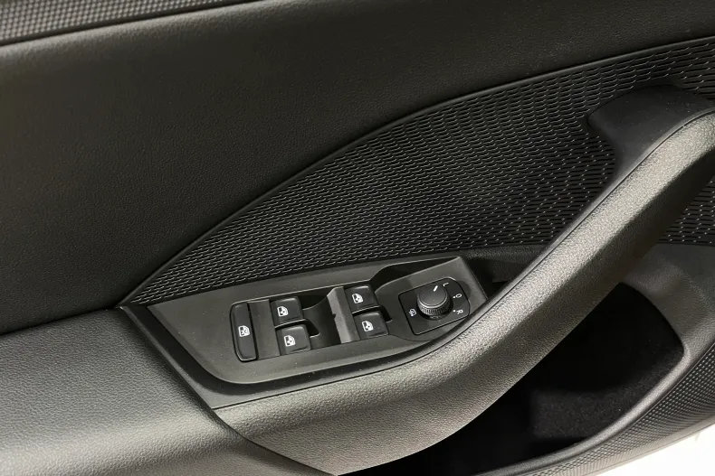 Skoda Octavia din 2021 cu 62.509 km - oferta SKO235464 - foto 19