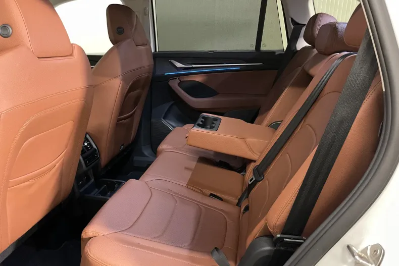 Skoda Kodiaq din 2025 cu 30.294 km - oferta SKO235469 - foto 15