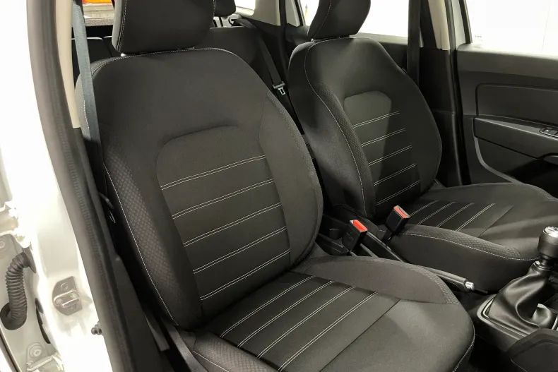 Dacia Duster din 2023 cu 62.712 km - oferta DAC235472 - foto 9
