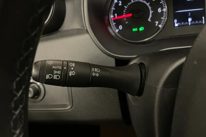Dacia Duster din 2023 cu 62.712 km - oferta DAC235472 - foto 17