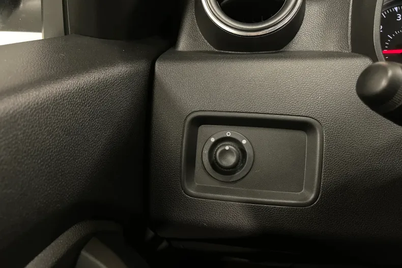 Dacia Duster din 2023 cu 62.712 km - oferta DAC235472 - foto 18