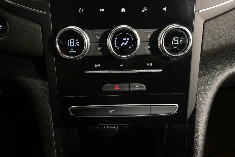 Renault Megane din 2023 cu 74.651 km - oferta REN235473 - foto 16