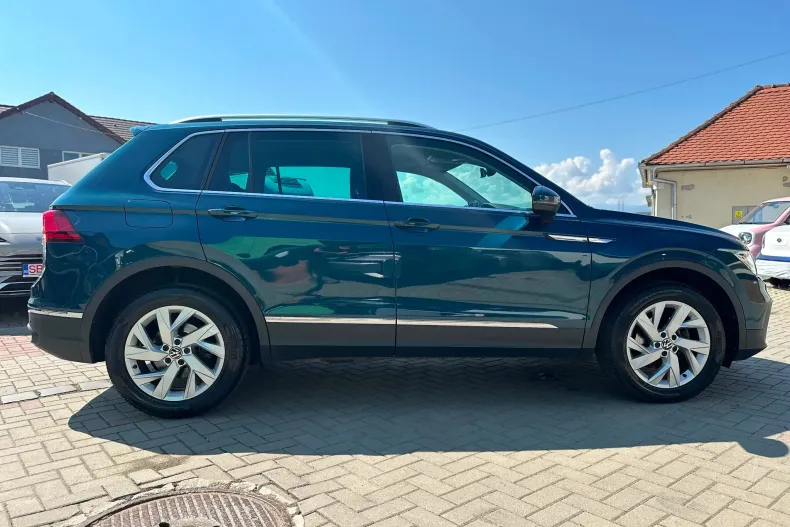 Volkswagen Tiguan din 2023 cu 48.488 km - oferta VOL235481 - foto 14