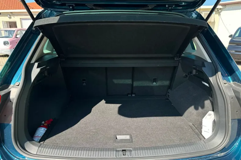 Volkswagen Tiguan din 2023 cu 48.488 km - oferta VOL235481 - foto 36