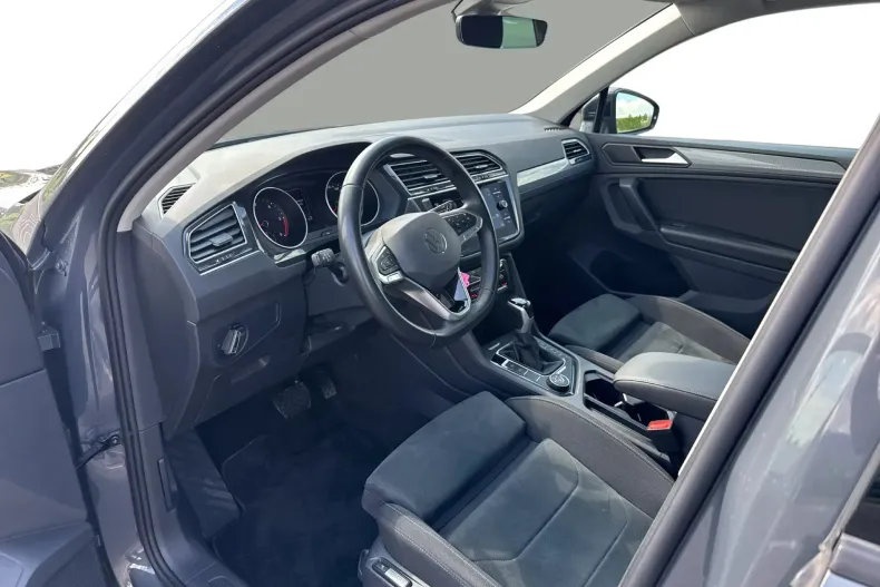 Volkswagen Tiguan din 2023 cu 107.986 km - oferta VOL235484 - foto 13
