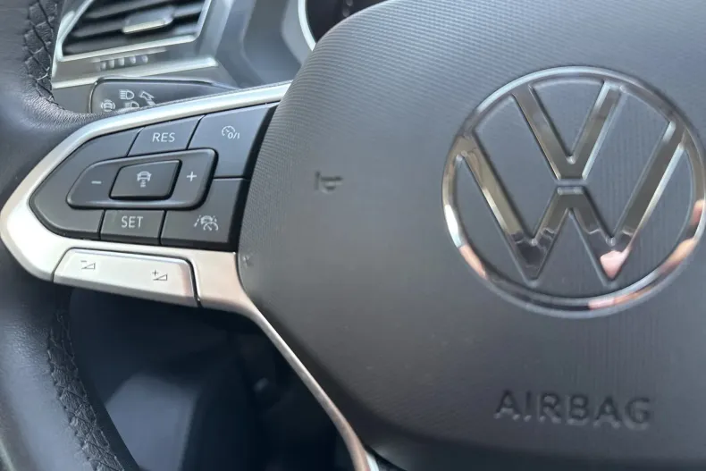 Volkswagen Tiguan din 2023 cu 107.986 km - oferta VOL235484 - foto 18
