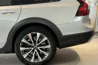 Volvo V90 din 2023 cu 10.100 km - oferta VOL235485 - foto 7