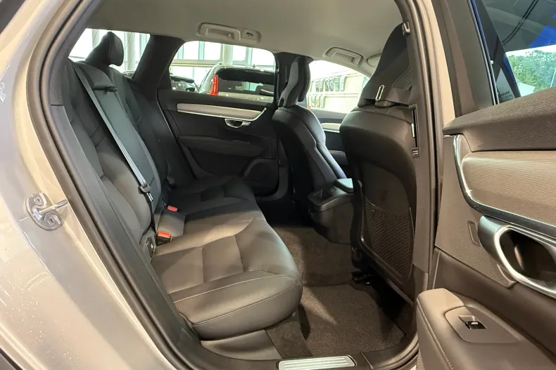 Volvo V90 din 2023 cu 10.100 km - oferta VOL235485 - foto 20