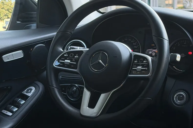 Mercedes-Benz GLC (Clasa GLC) din 2021 cu 108.426 km - oferta MER235486 - foto 4