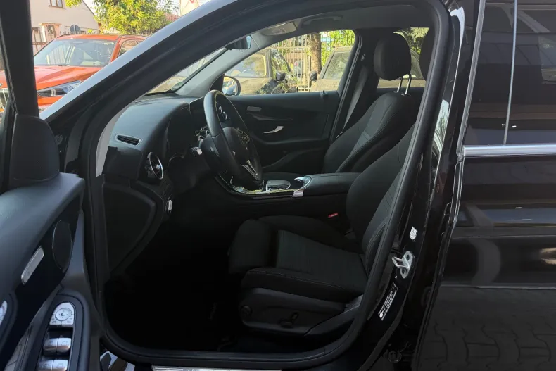 Mercedes-Benz GLC (Clasa GLC) din 2021 cu 108.426 km - oferta MER235486 - foto 13