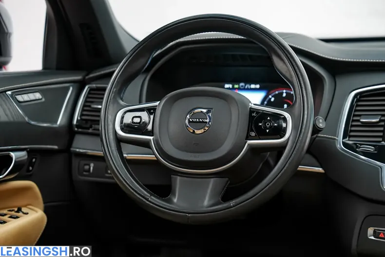 Volvo XC90 din 2021 cu 138.000 km - oferta VOL235493 - foto 37