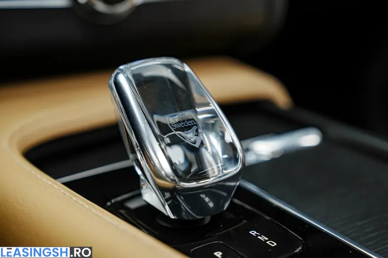 Volvo XC90 din 2021 cu 138.000 km - oferta VOL235493 - foto 40