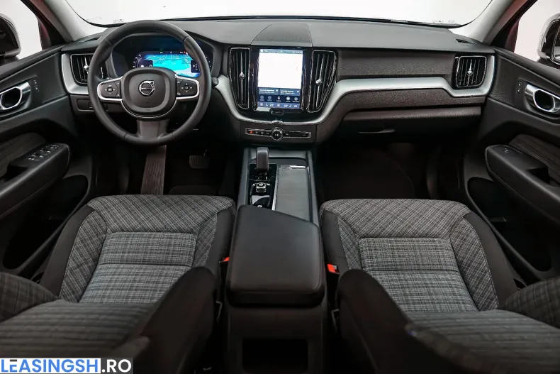 Volvo XC60 din 2023 cu 113.000 km - oferta VOL235495 - foto 2