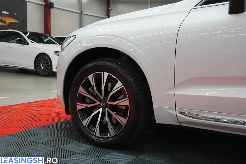 Volvo XC60 din 2023 cu 175.000 km - oferta VOL235498 - foto 35