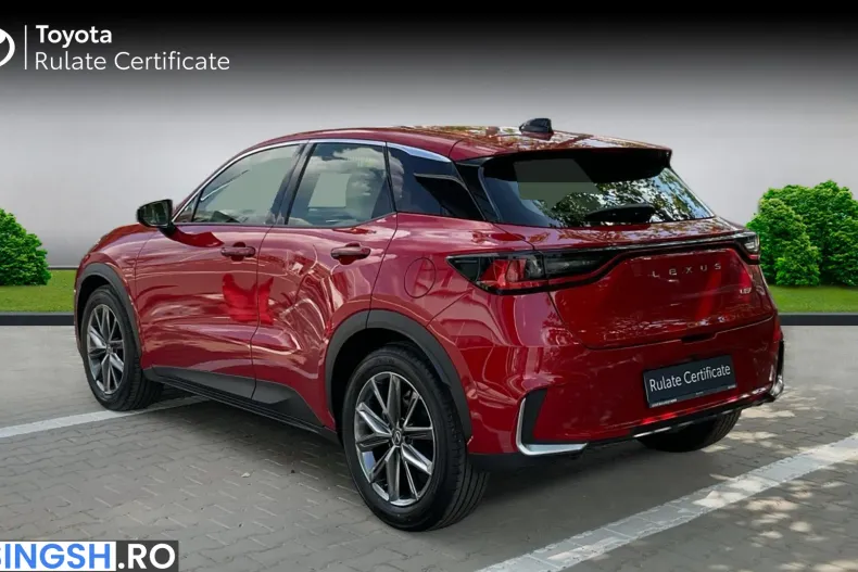 Lexus LBX din 2026 cu 3.950 km - oferta LEX235508 - foto 4