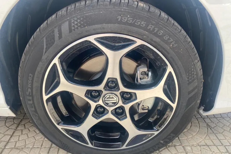 MG MG3 din 2026 cu 2.312 km - oferta MG0235509 - foto 21