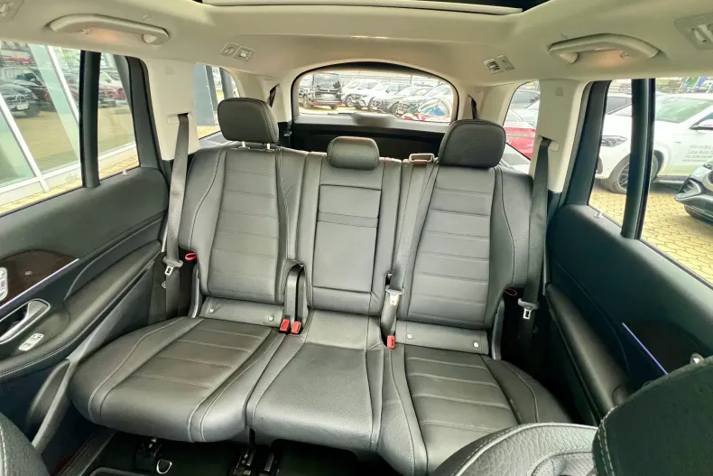 Mercedes-Benz GLS (Clasa GLS) din 2023 cu 49.311 km - oferta MER235511 - foto 12