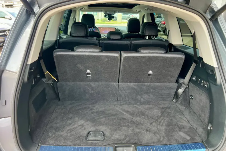 Mercedes-Benz GLS (Clasa GLS) din 2023 cu 49.311 km - oferta MER235511 - foto 17