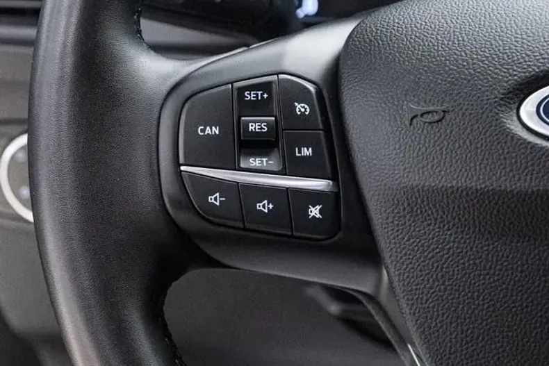 Ford Focus din 2022 cu 113.000 km - oferta FOR235512 - foto 18
