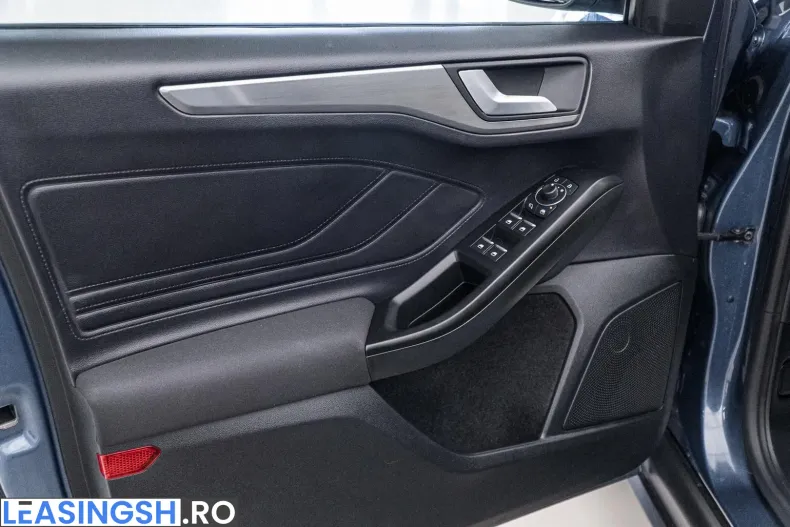 Ford Focus din 2022 cu 113.000 km - oferta FOR235512 - foto 33