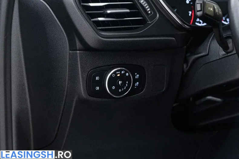 Ford Focus din 2022 cu 113.000 km - oferta FOR235512 - foto 38